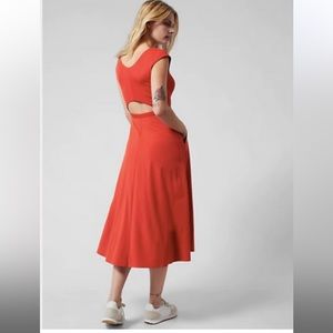 Athleta NWOT ryder red dress with pockets - XL (runs small - see photos)